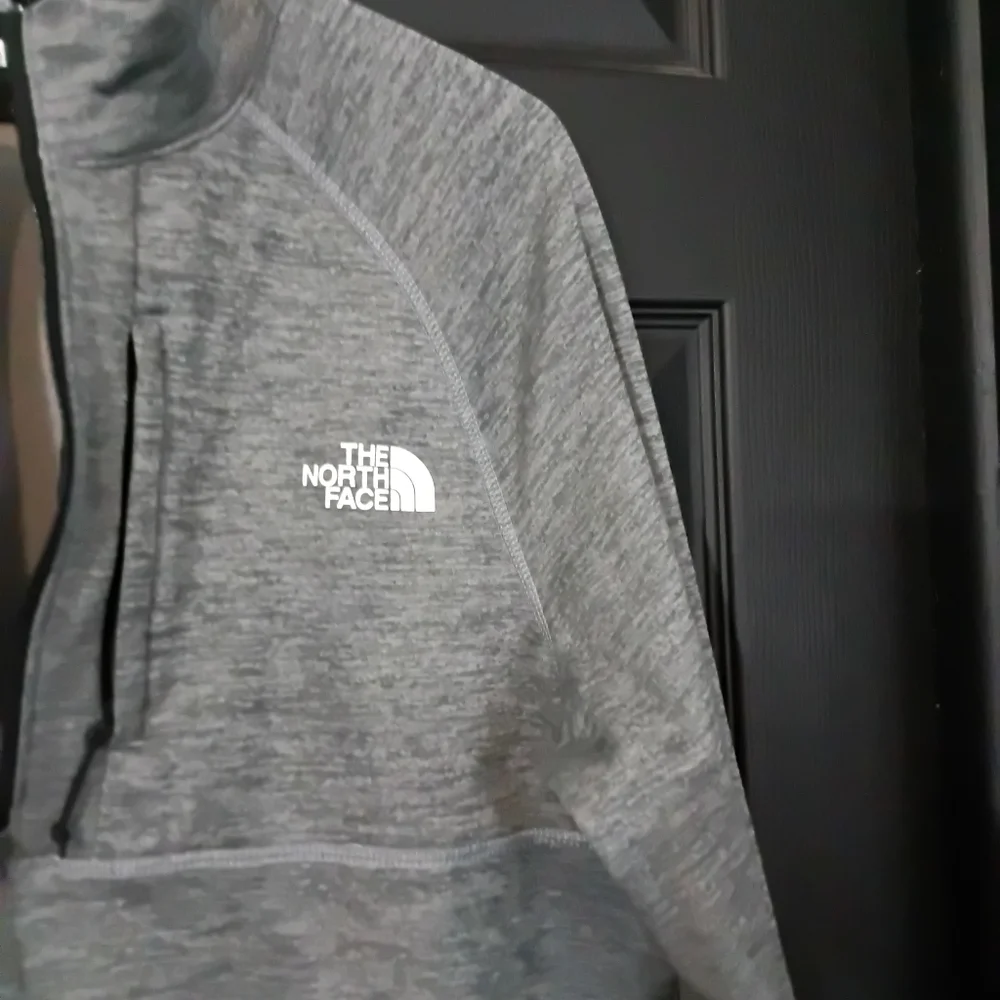 The North Face Men's Sz. L Grey Canyonlands 1/2 Zip Pullover
